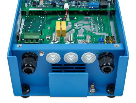 Picture of Victron Phoenix Charger 120-240V- 12V